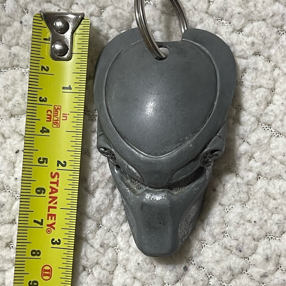AVP Predator bio mask Keychain